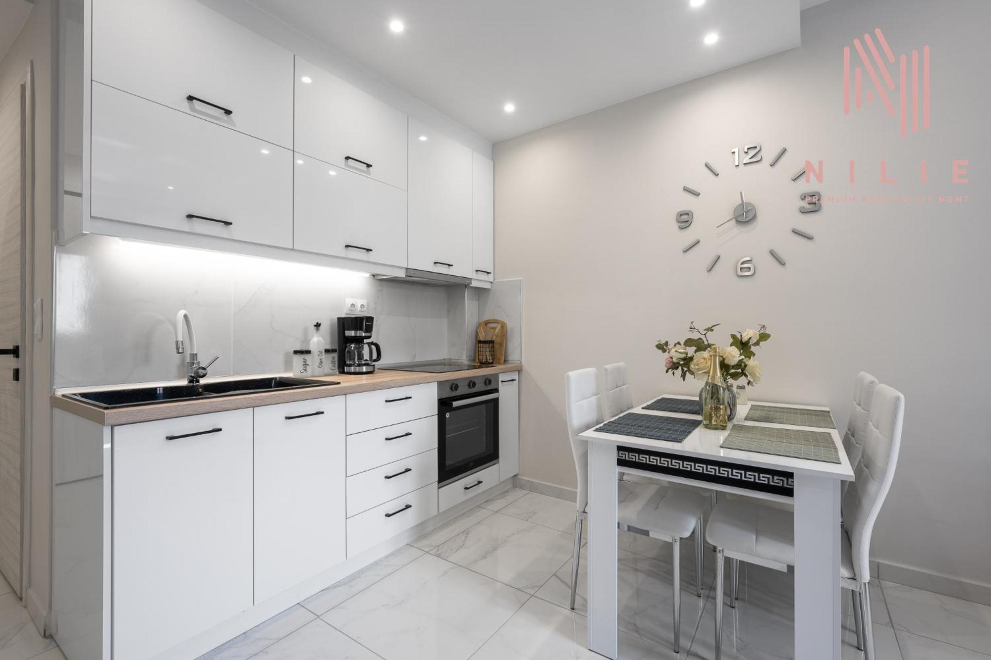 Ariadne, Nilie Hospitality Mgmt Apartment Tesalonika Bagian luar foto
